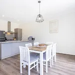 Bambili Place - Executive Escapes