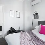 Cozy Lovely 2Bdrm Walk To River