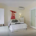 M102 West Perth Studio Apartment Near Kings Park