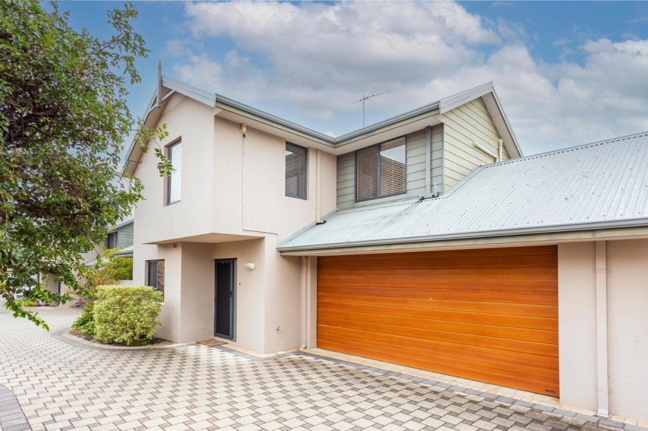 Coode Street Townhouse - Executive Escapes Villa *