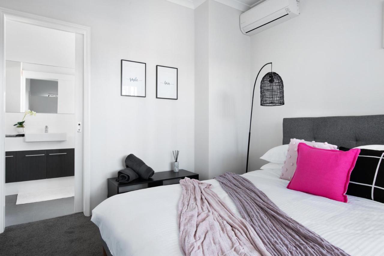 Apartment Cozy Lovely 2bdrm Walk To River *