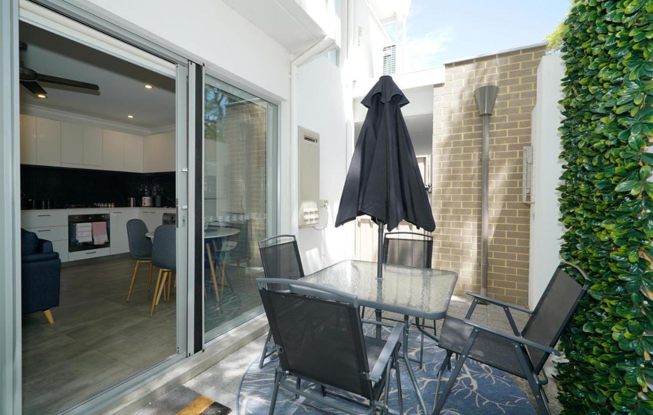 Perfect One Bed In Apartment Perth