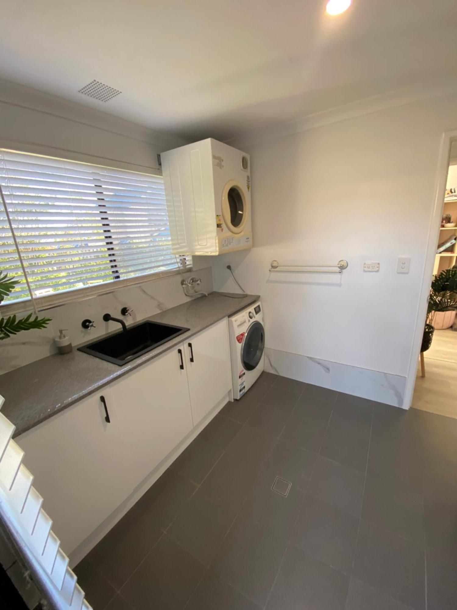 Hillarys Sea-view Panoramic Living Apartment Perth