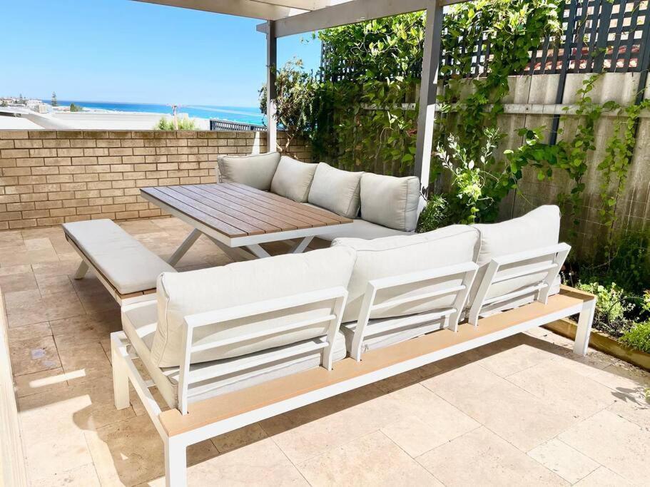 Dolce Vista - North Coastal Haven
