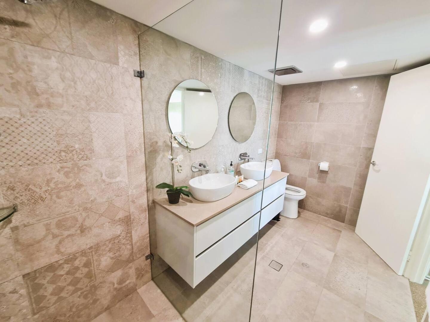 Apartment Clifton On Scarborough - Absolute Beachfront Perth