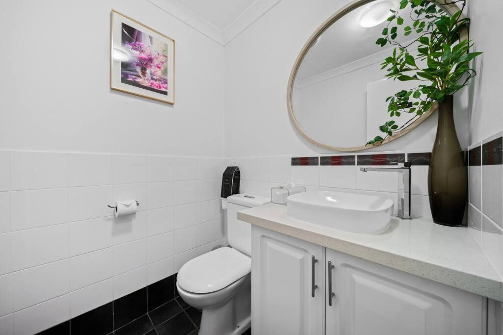 Apartment Equitice Winter Moonlight Perth