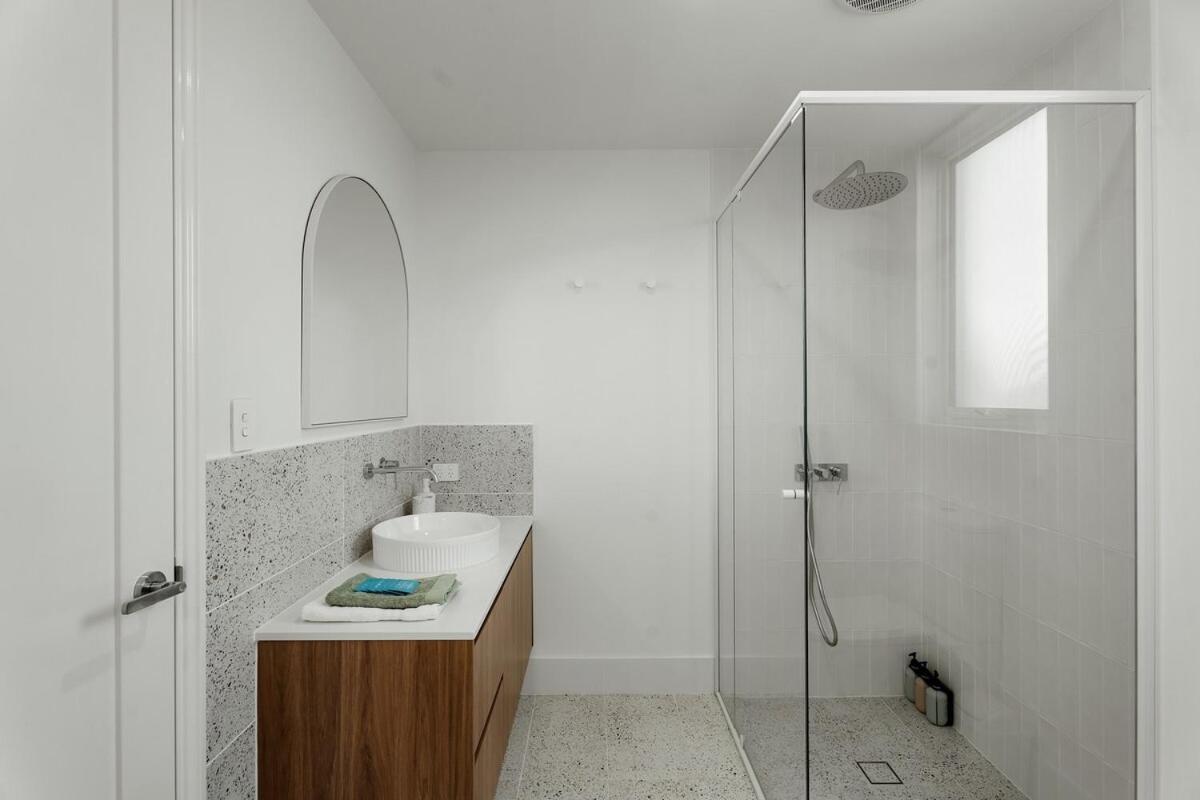 Well Furnished And In A Good Location Apartment Perth