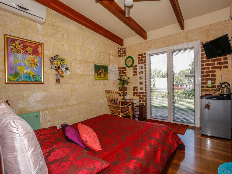 Bed & Breakfast Kellers 3*