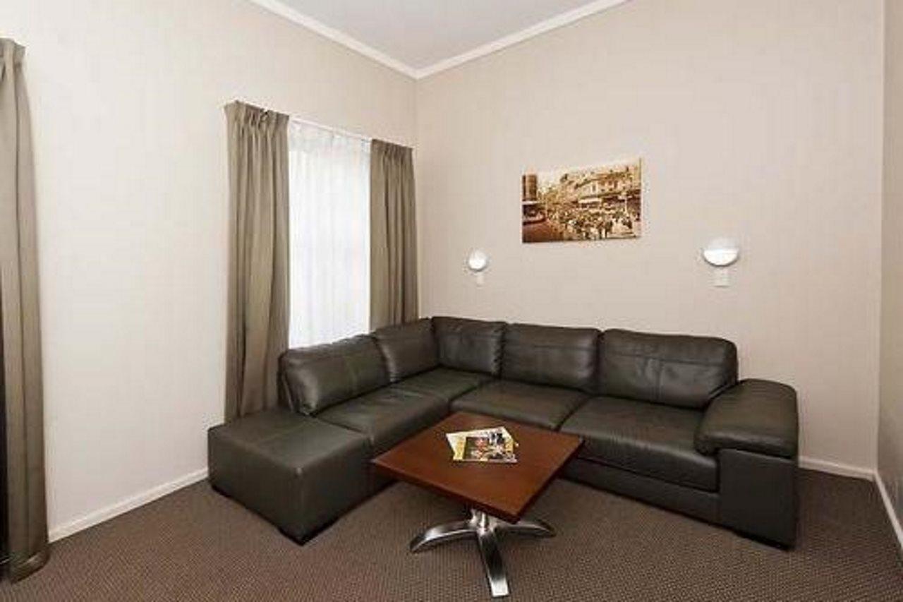 Hotel Comfort Wentworth Plaza 3*