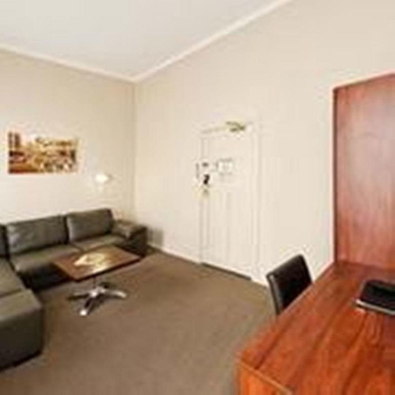 Comfort Wentworth Plaza Hotel 3*