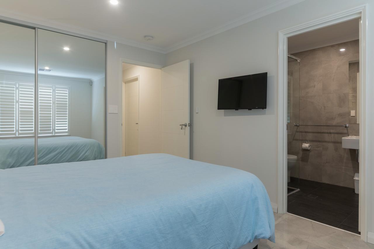 Epsom On Swan (adults Only) 4* Perth
