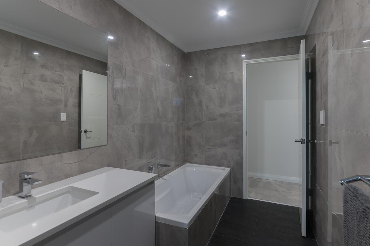 Epsom On Swan (adults Only) Bed & Breakfast Perth