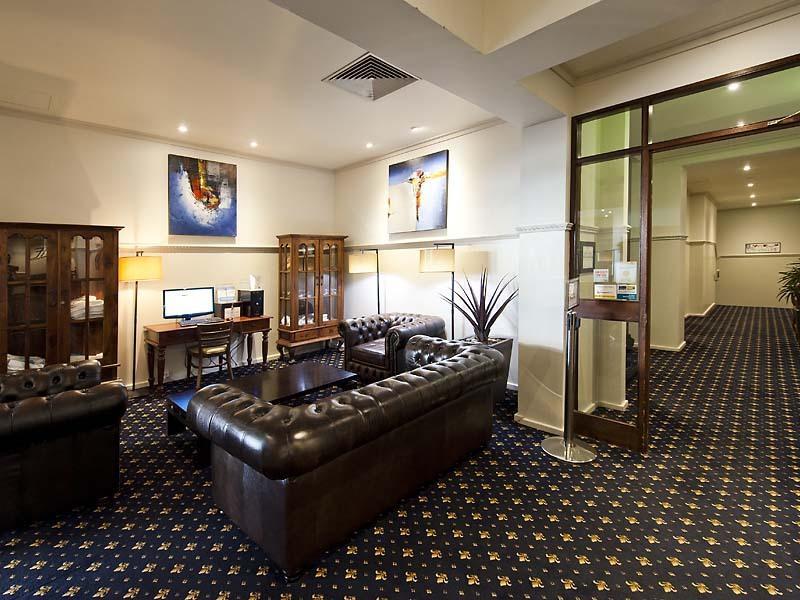 Comfort Wentworth Plaza Hotel
