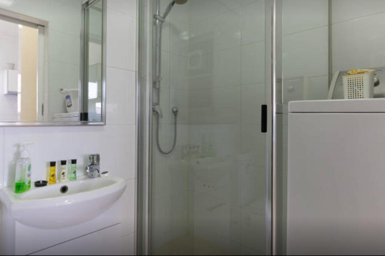 Apartment M102 West Near Kings Park *