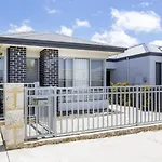 Bambili Place - Executive Escapes