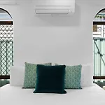 Spacious Family Getaway In West Leederville