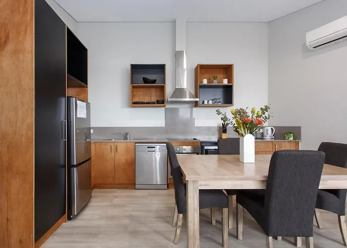 Waverley Apartment C-One Bedroom Wifi Available