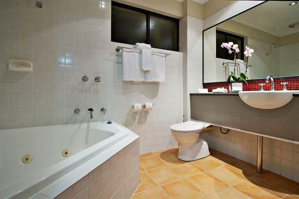 Sunmoon Boutique 4*
