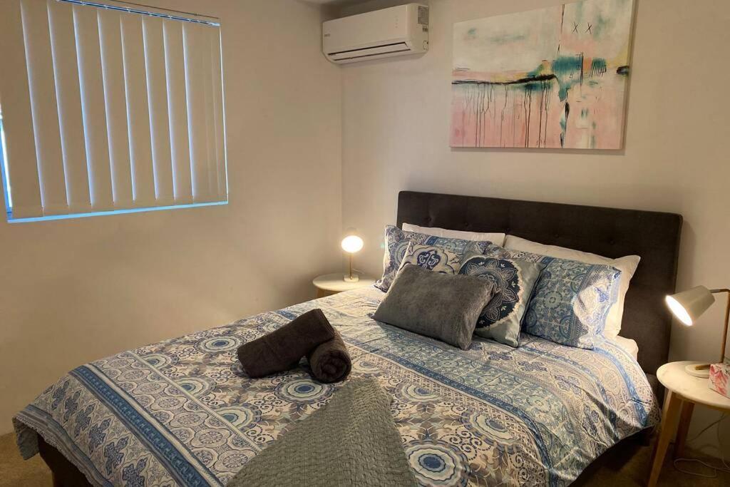 Apartment Close Shops Airport Wifi Netflix Park