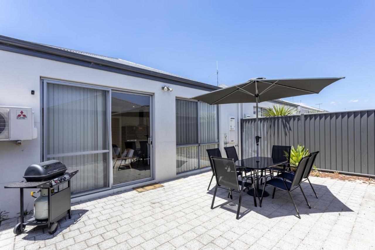 Bambili Place - Executive Escapes Holiday home Perth