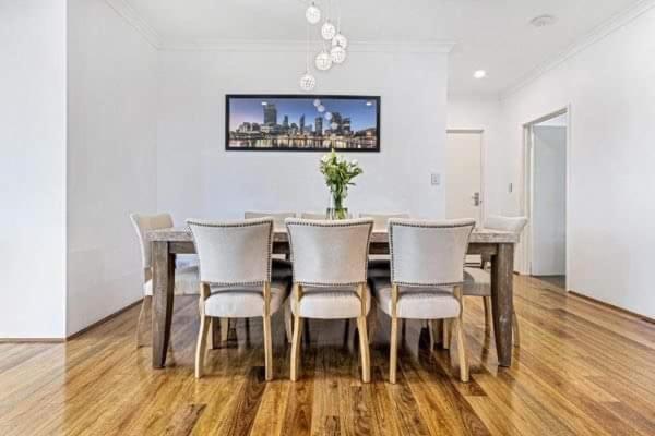 Homestay Luxury Affordable At Belmont!! Perth