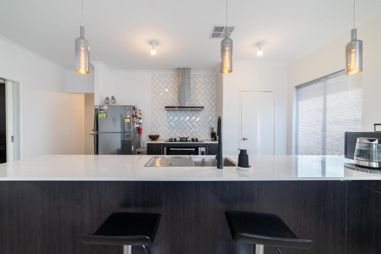 Holiday home Treeby's Finest Family 4bdr 2bth Perth