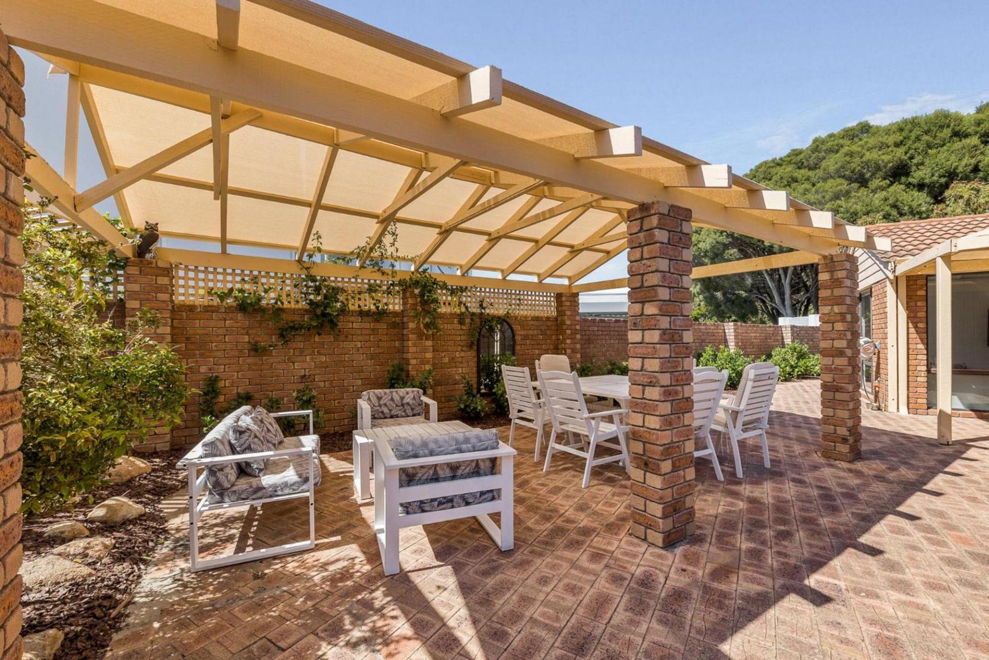 Kar1 - Family Oasis Holiday home Perth