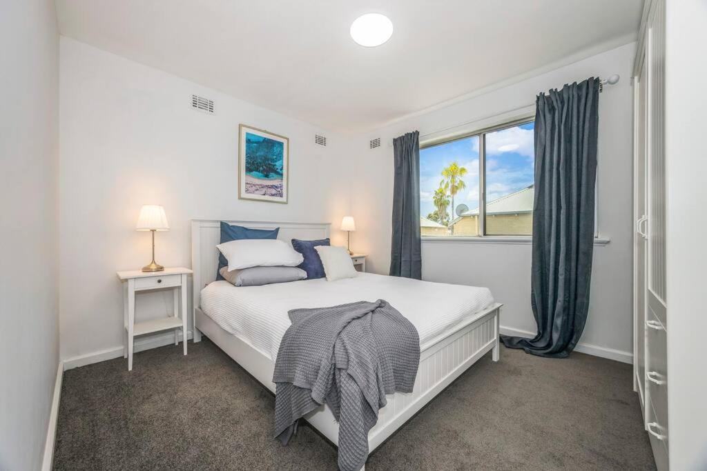 8 Burswood *