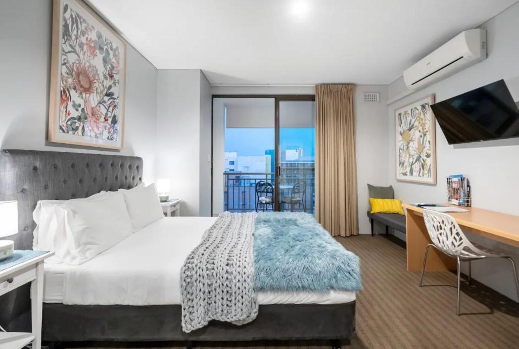 Apartment 708 Enchanting Urbanoasis 1brbalconycbd Perth