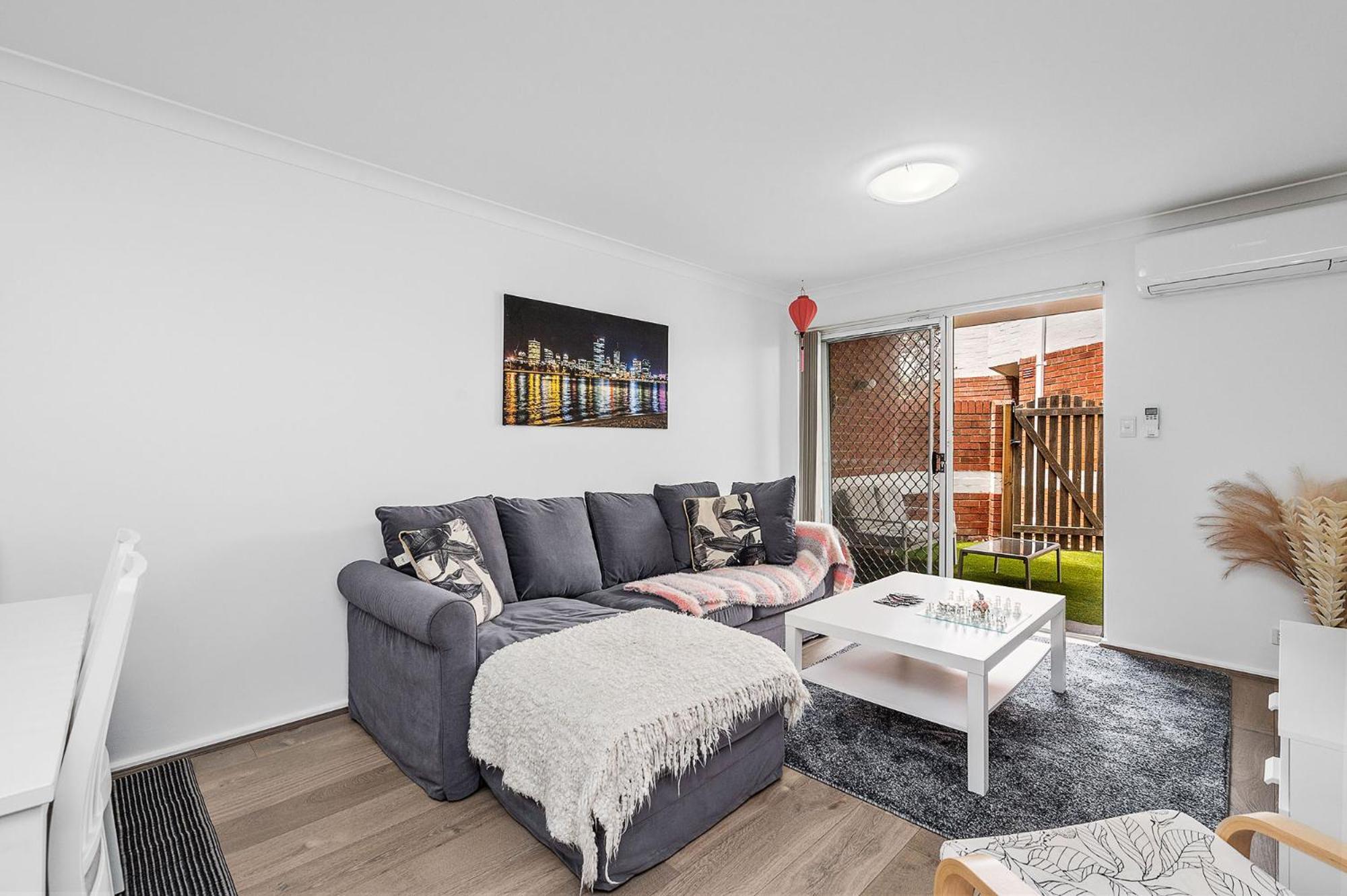 6 Light Bright In South Perth