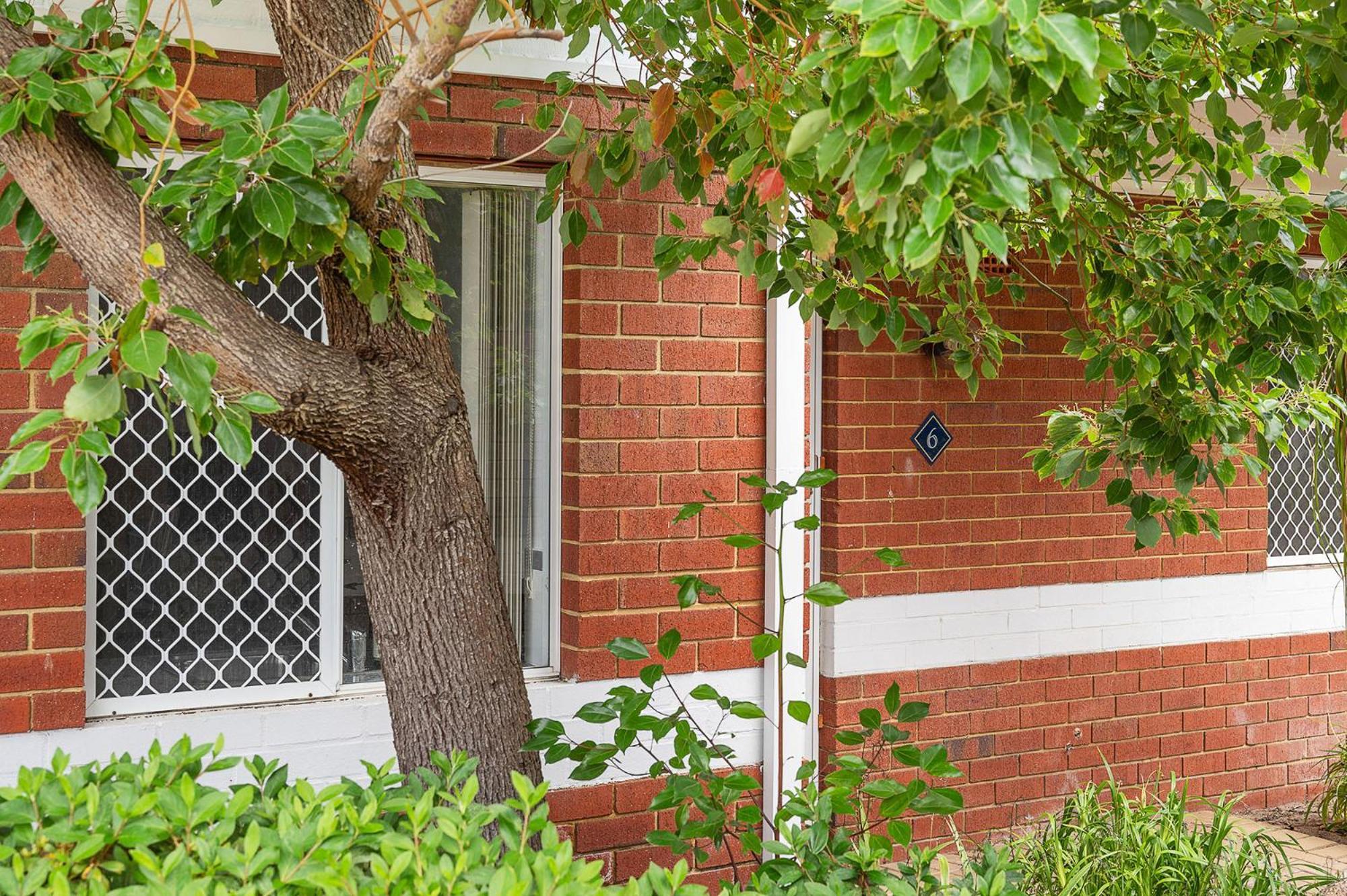 6 Light Bright In South Apartment Perth