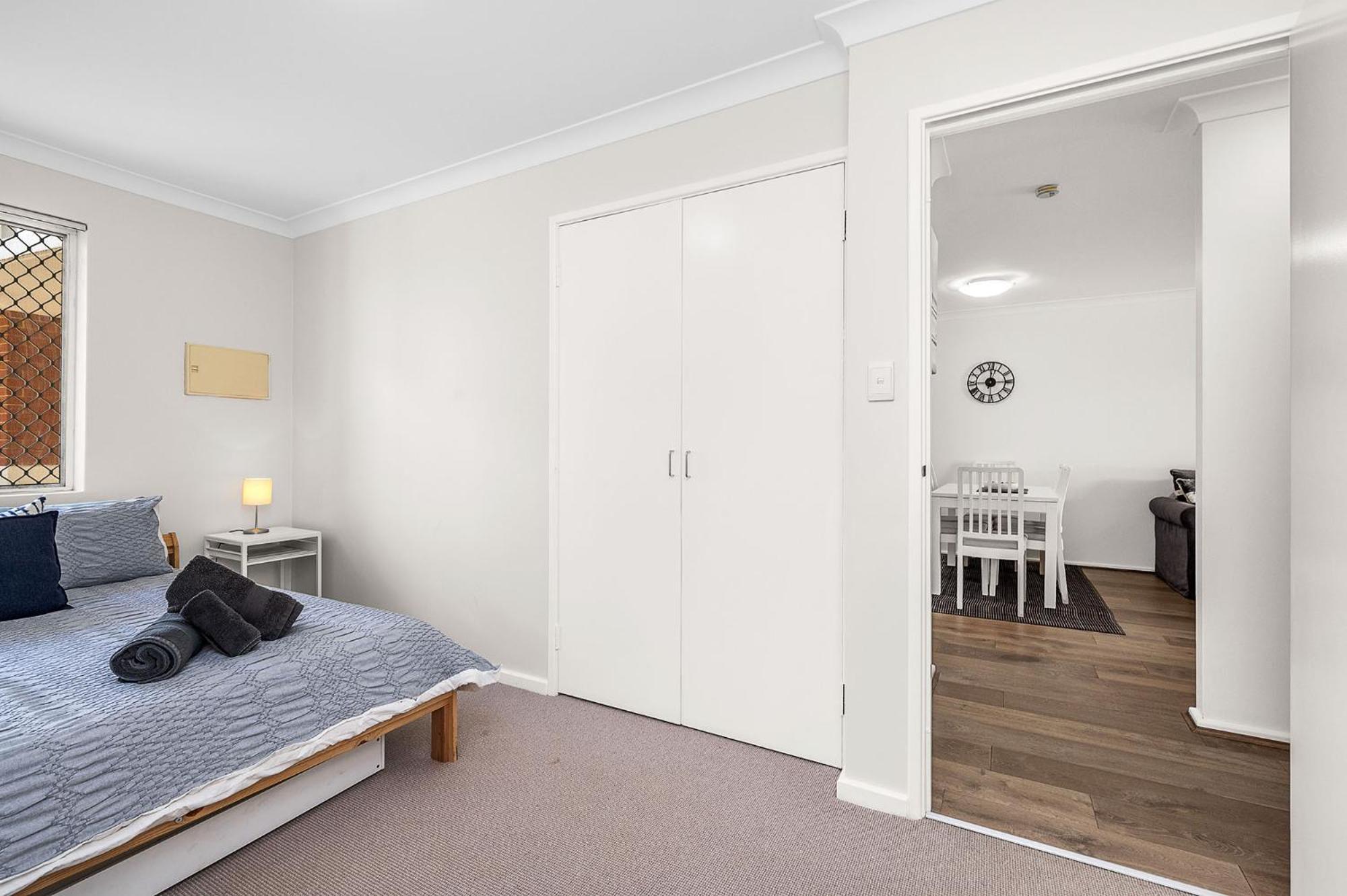 Apartment 6 Light Bright In South *