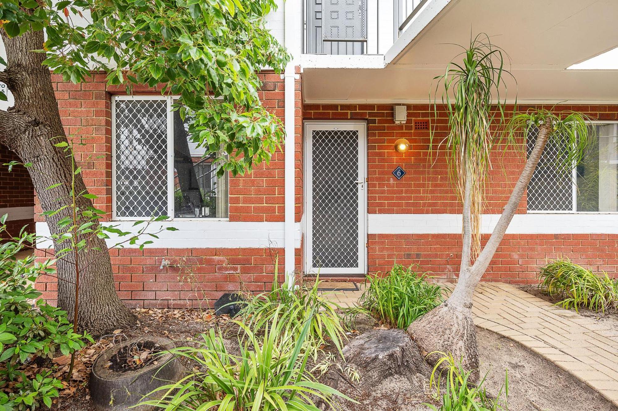 6 Light Bright In South Apartment Perth