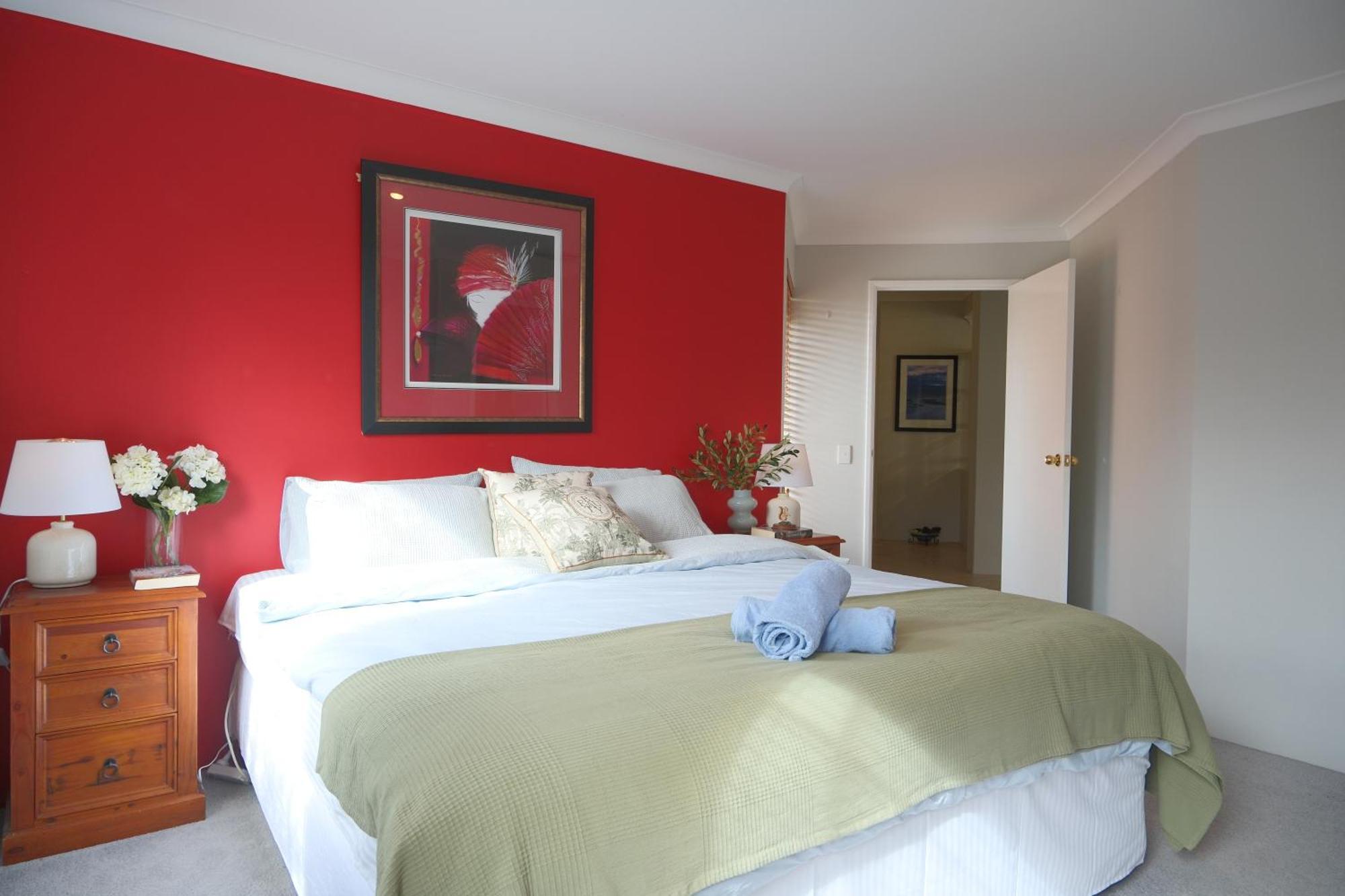 Airport 6Br Haven - Quiet Yard & Ac Holiday home Perth