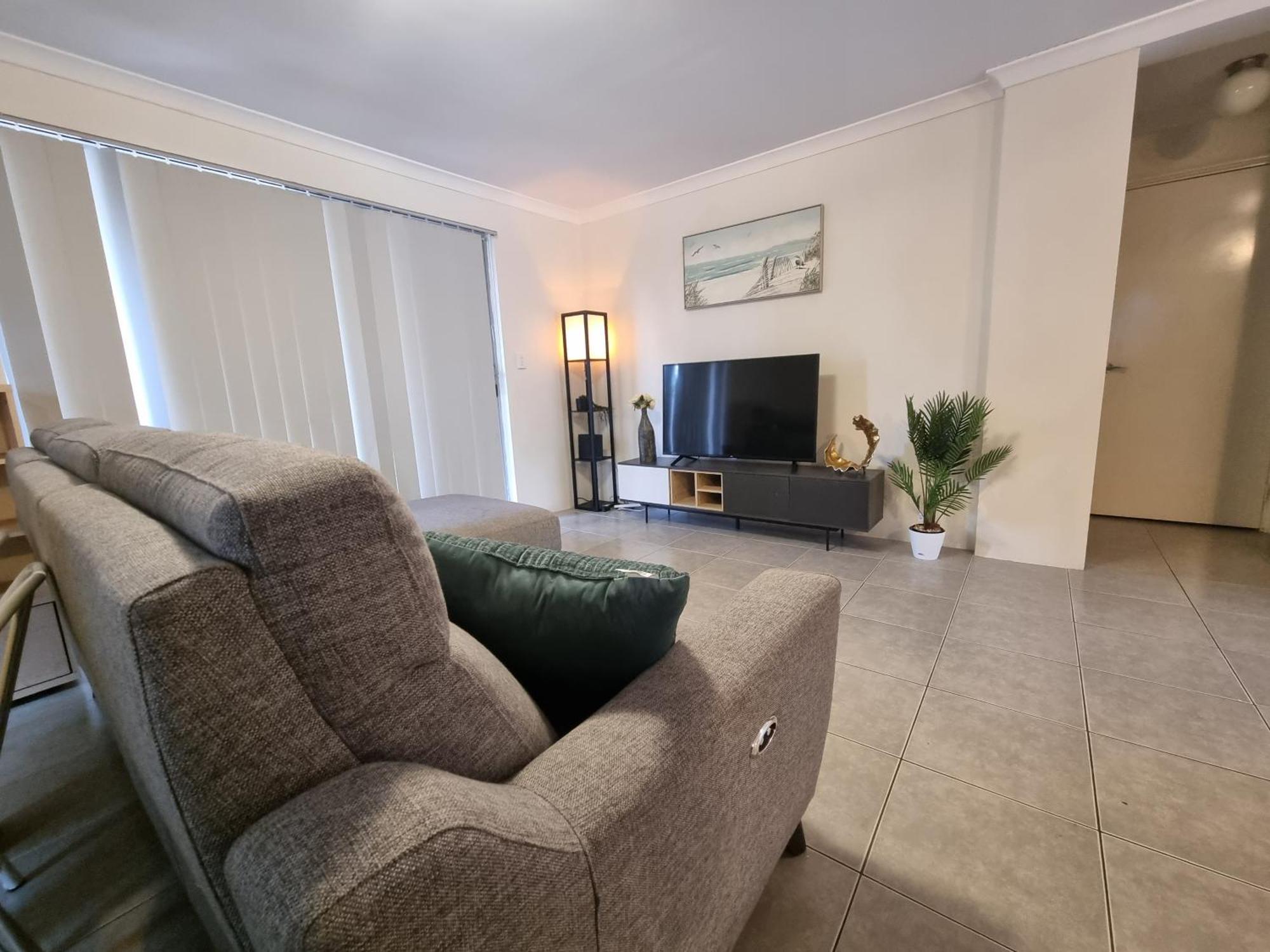 Homestay Tranquil Treasure - 3 Bedroom *