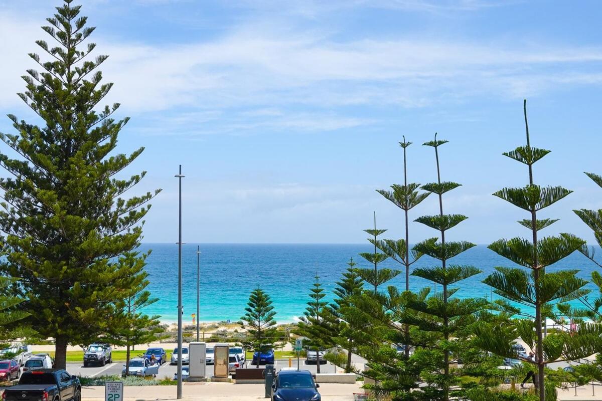 Scarborough Luxury Retreat Perth