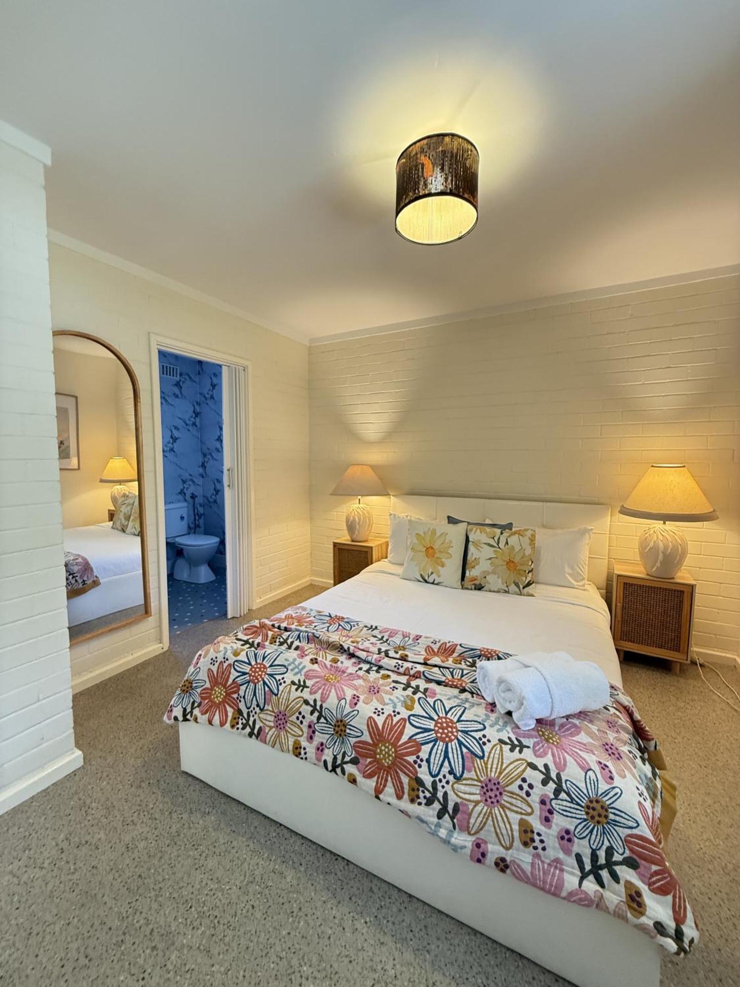 1 West Leederville Nestclose To Cbd & Sjog Hosp Apartment Perth
