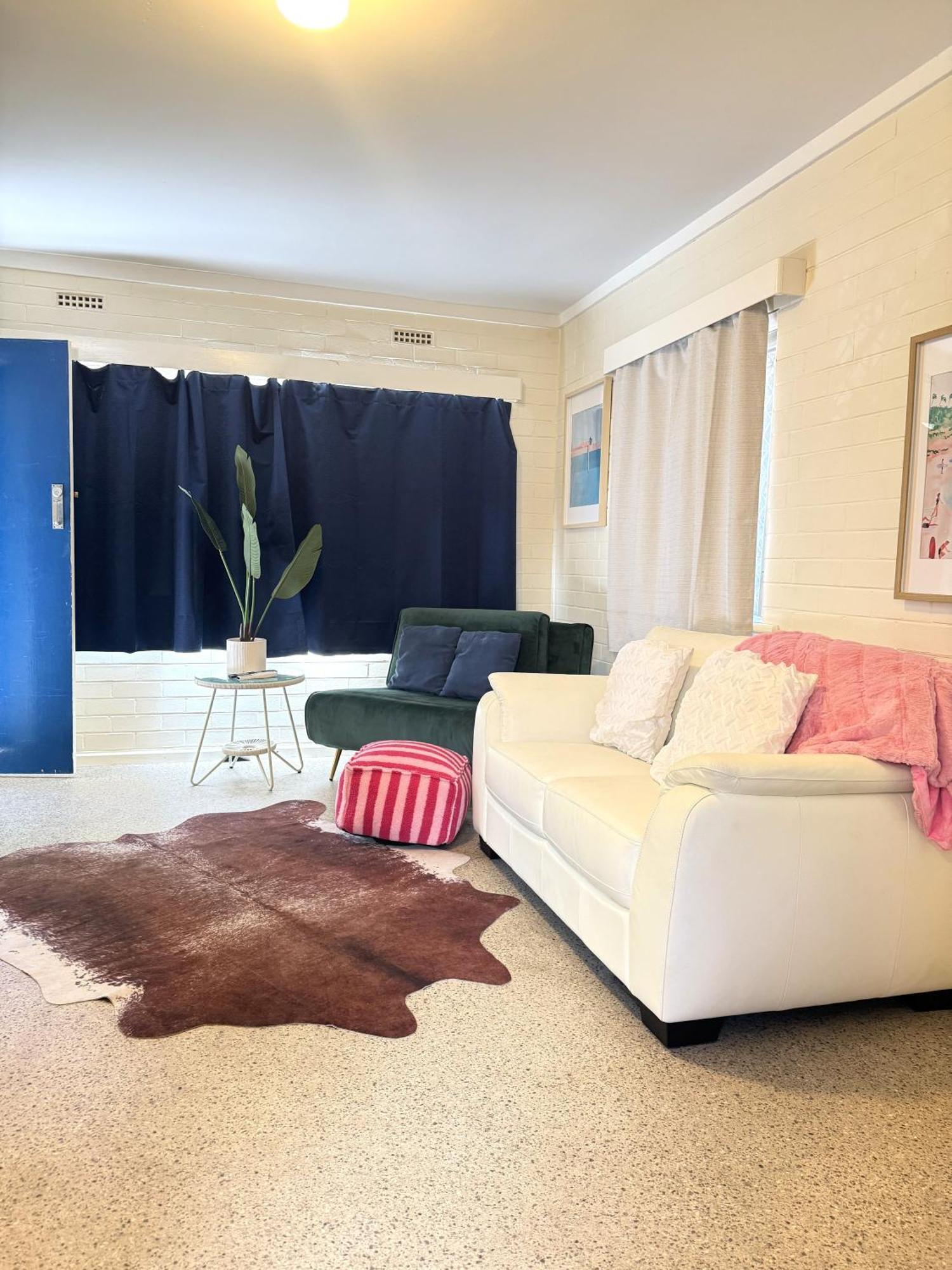 1 West Leederville Nestclose To Cbd & Sjog Hosp *