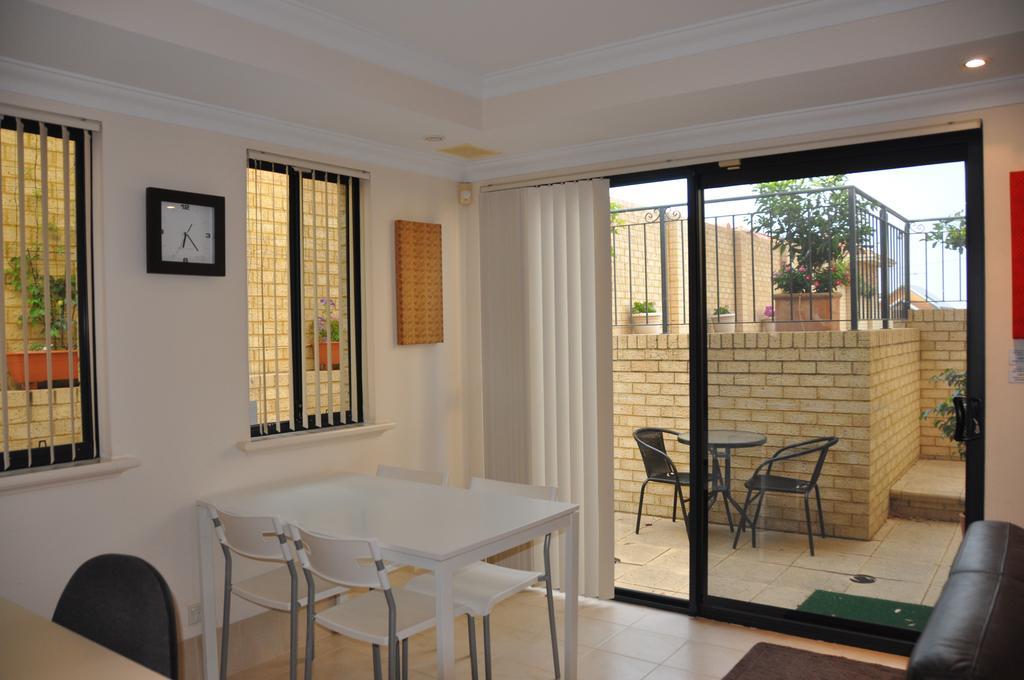 Apartment Alfred Cove Short Perth