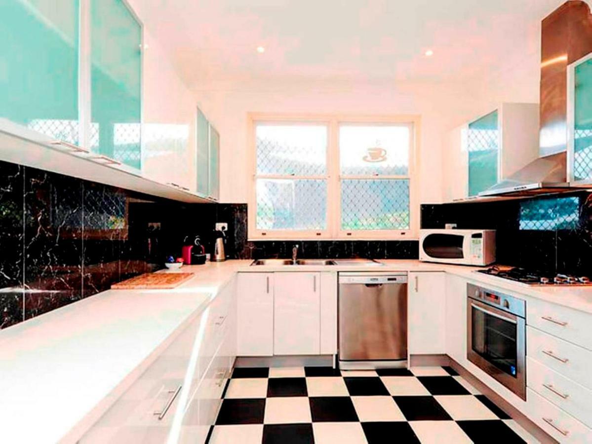 Heritage And Charming House In Subi * Perth