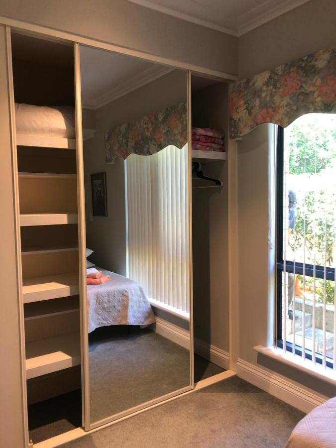 Alfred Cove Short Apartment Perth