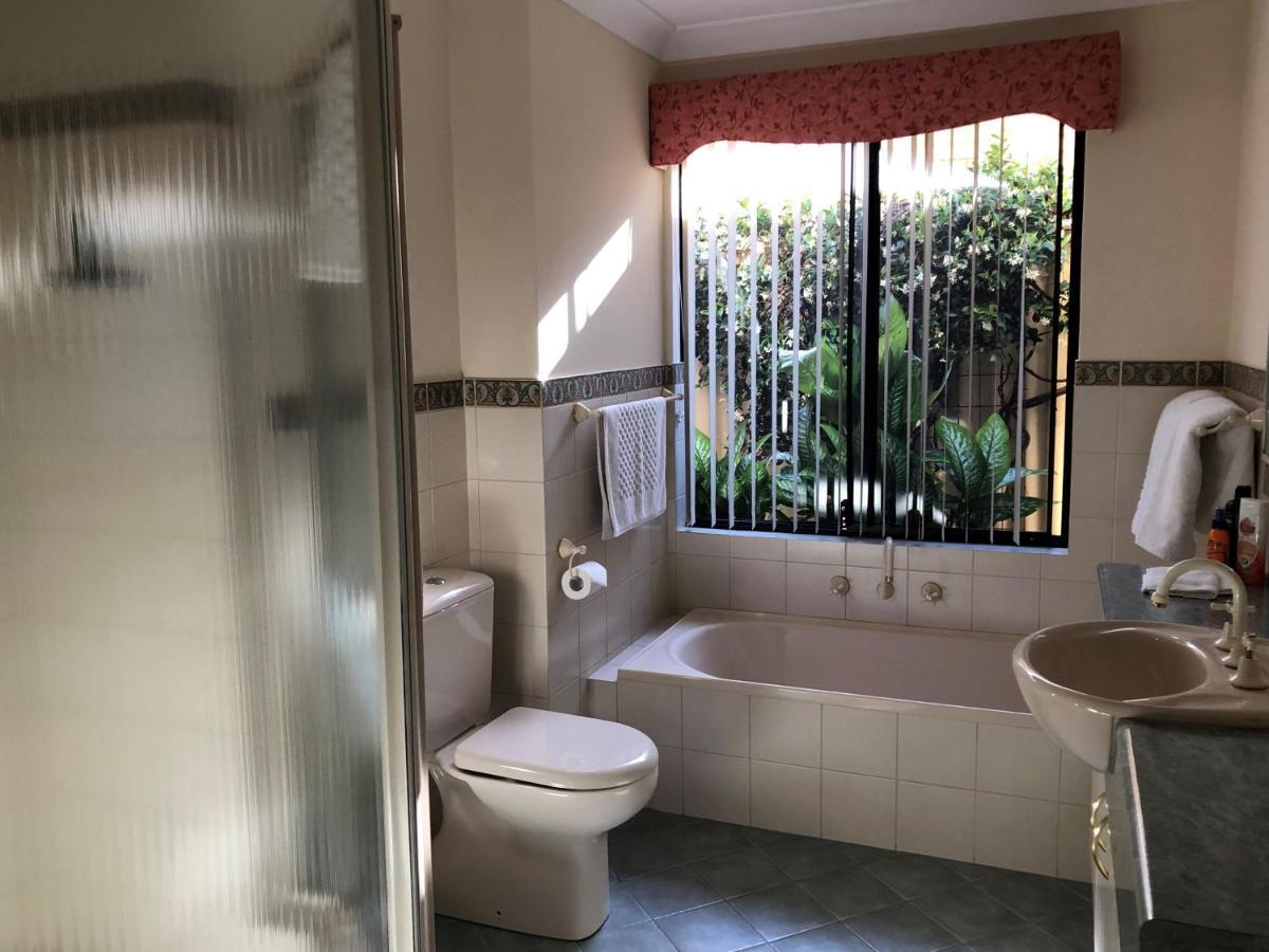 Alfred Cove Short Apartment