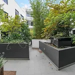 Subiaco Rooftop Terrace - Executive Escapes