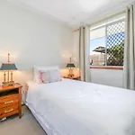 Layman Park Villa