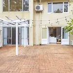 Cottesloe Coastal Boho Retreat - Executive Escapes