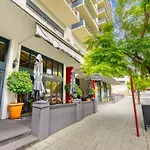 46 Hay St Hideaway Central 2Brparking