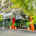 46 Hay St Hideaway Central 2Brparking