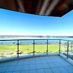 47 Breathtaking City Riverviews 2Brpark