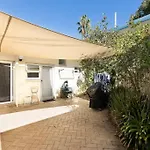 Cottesloe Artists Retreat - Executive Escapes