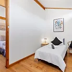 23 Cottesloe Steps To Beach - Sleeps 3 No Wifi